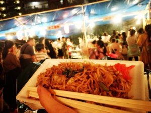屋台の焼きそば
